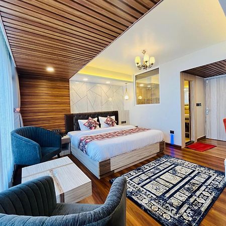 Luxury Stay At Hotel Broadway Boutique Mall Road Chowrasta Near Mahakal Temple Dárdžiling Exteriér fotografie