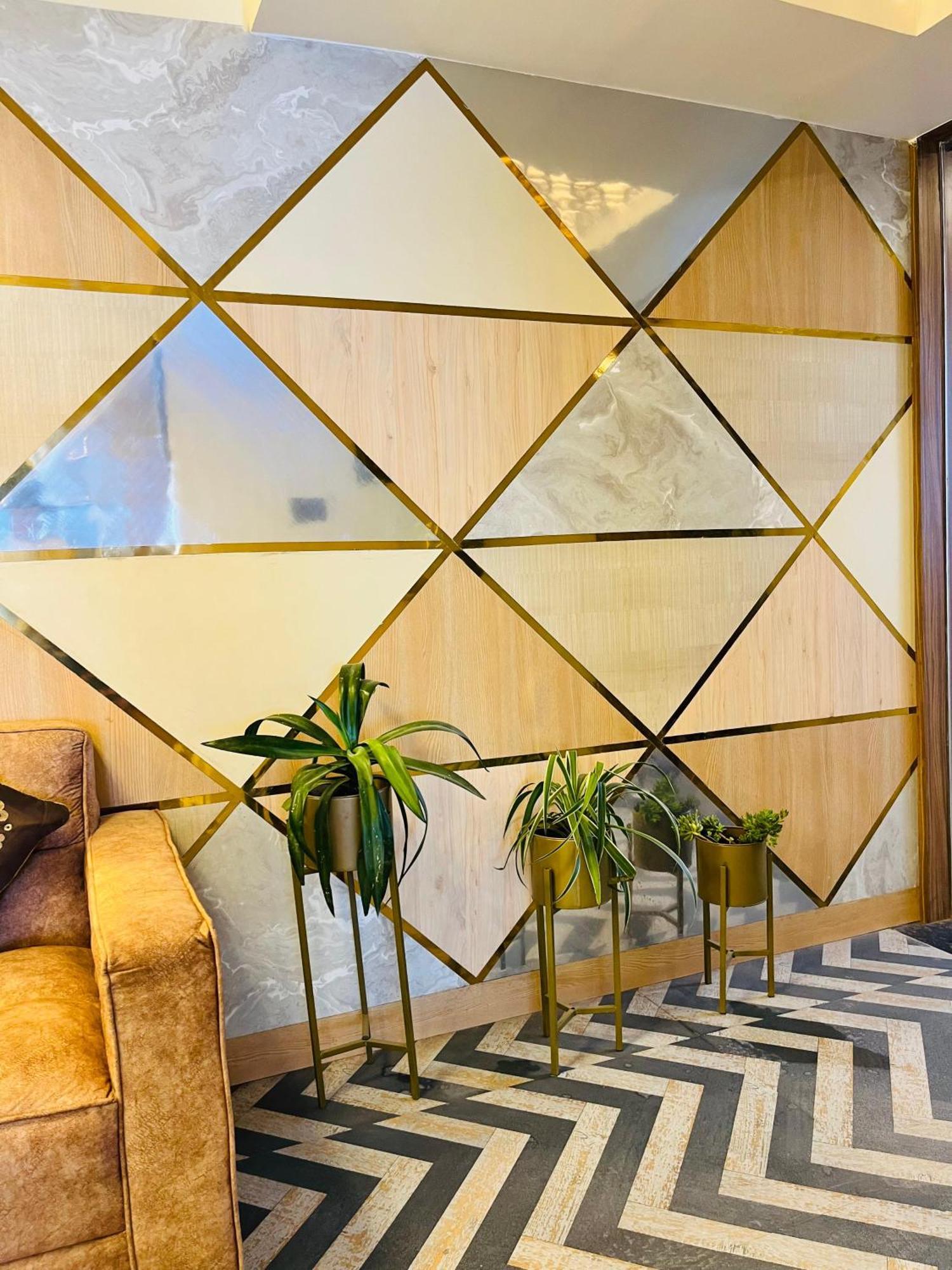 Luxury Stay At Hotel Broadway Boutique Mall Road Chowrasta Near Mahakal Temple Dárdžiling Exteriér fotografie