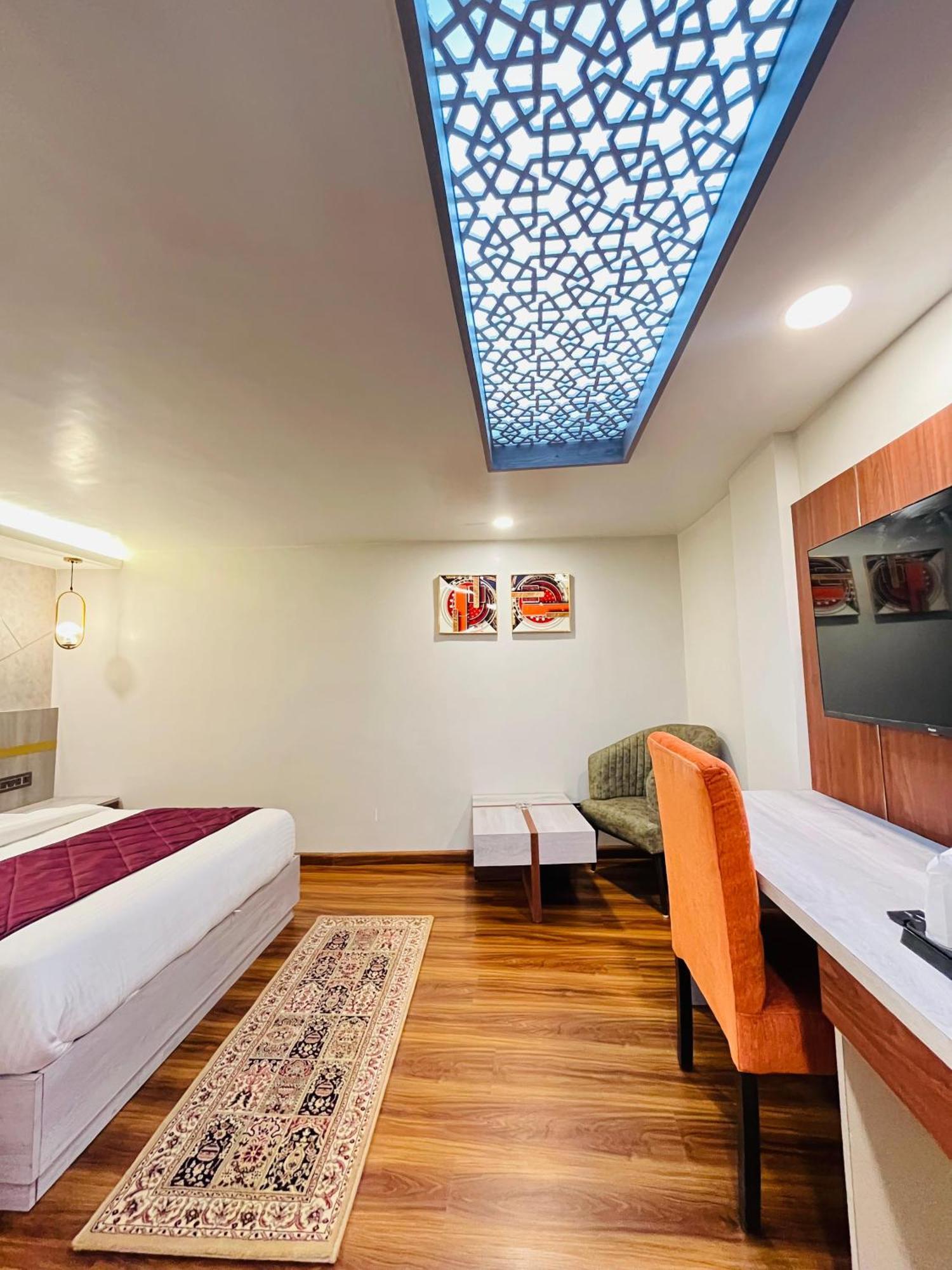 Luxury Stay At Hotel Broadway Boutique Mall Road Chowrasta Near Mahakal Temple Dárdžiling Exteriér fotografie