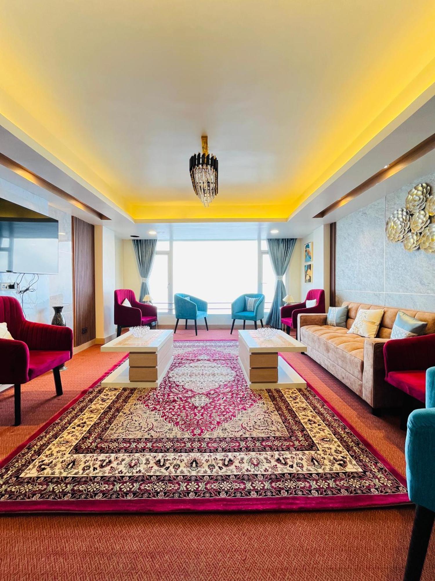 Luxury Stay At Hotel Broadway Boutique Mall Road Chowrasta Near Mahakal Temple Dárdžiling Exteriér fotografie