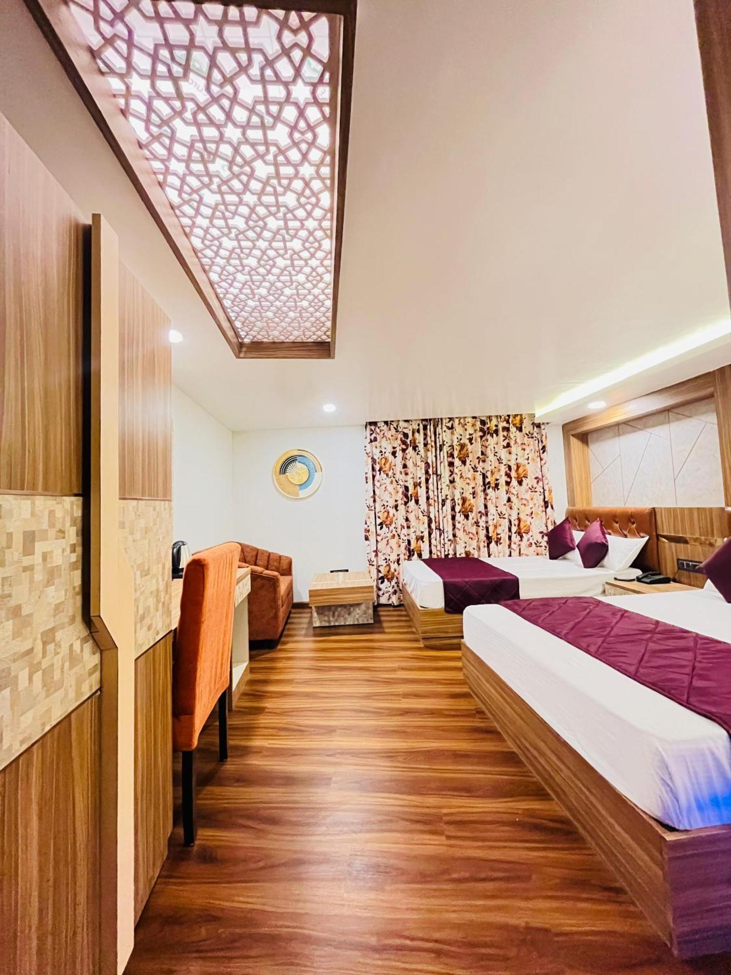 Luxury Stay At Hotel Broadway Boutique Mall Road Chowrasta Near Mahakal Temple Dárdžiling Exteriér fotografie